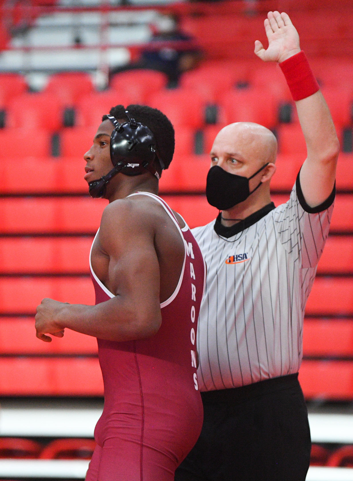 04921-qc-spt-moline-ri-wrestling-015
